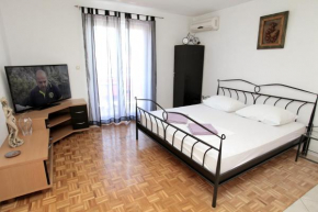 Отель Guesthouse Kate  Трогир